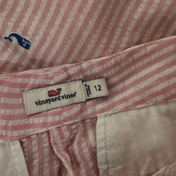 VINEYARD VINES Girls Pink Seersucker Shorts w/ Blue Embroidered Whales – Size 12 - Picture 5 of 5
